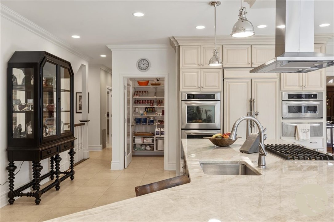 620 HIGHLAND PARK Drive