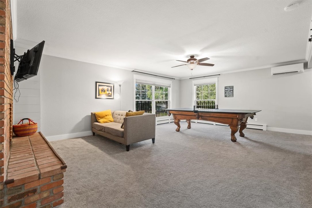 2510 Longfellow Place