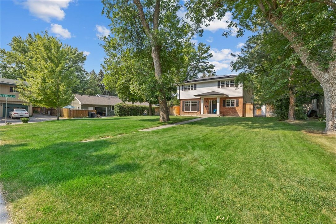 2510 Longfellow Place