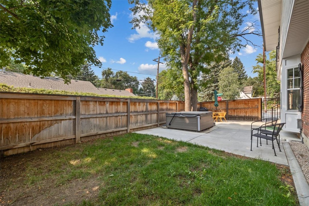 2510 Longfellow Place