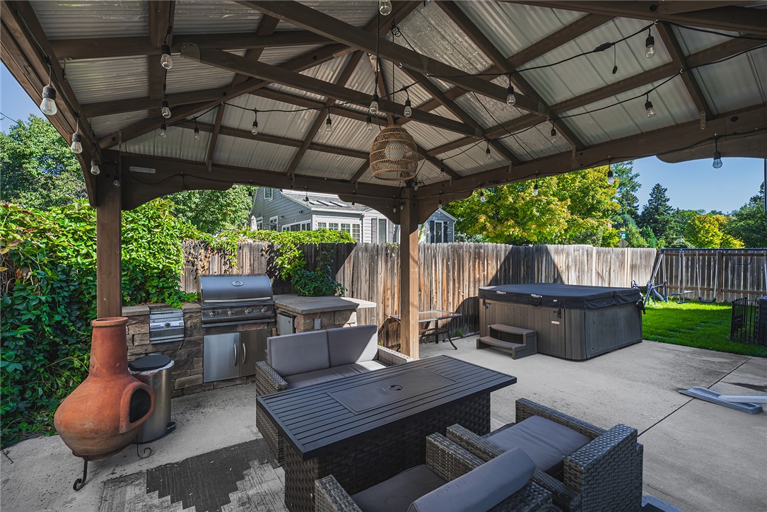 2620 Highwood Drive