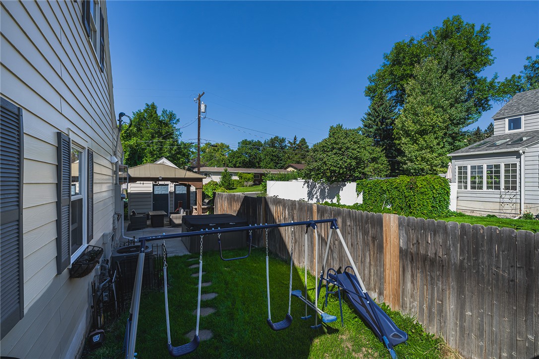 2620 Highwood Drive