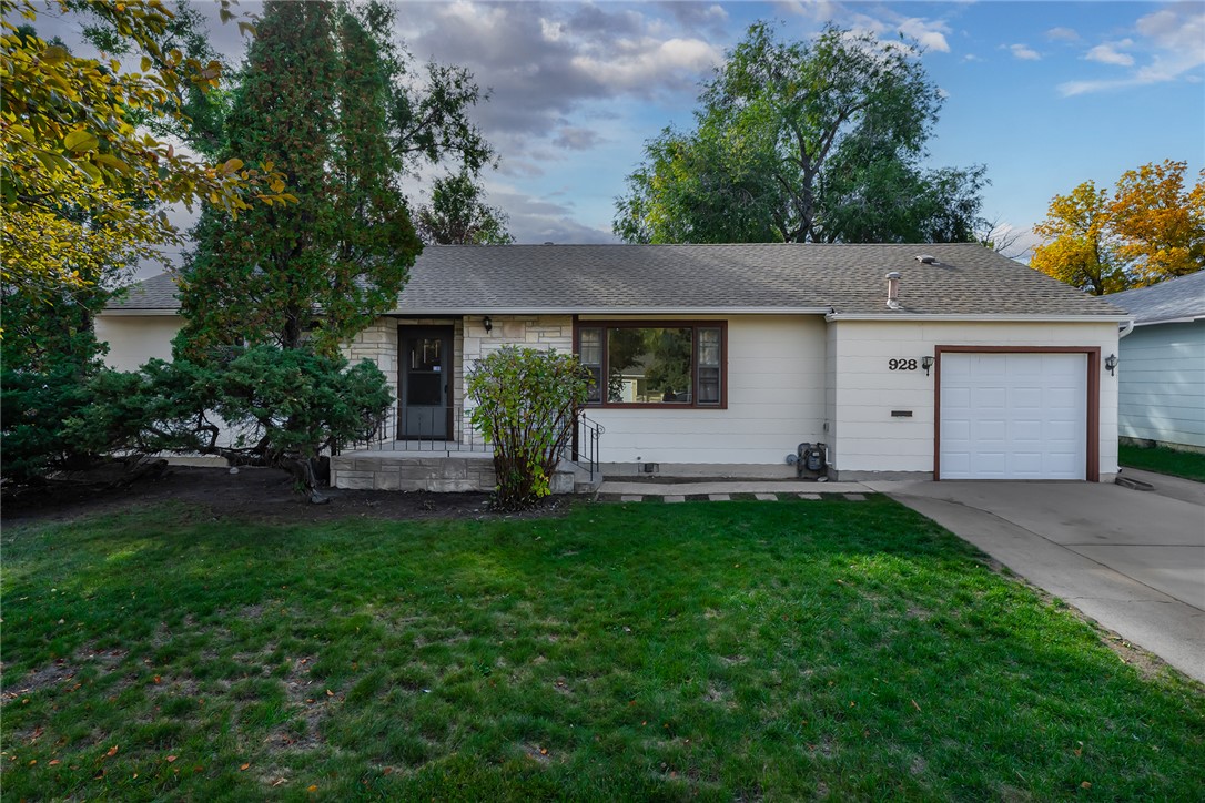 928 Parkhill Drive