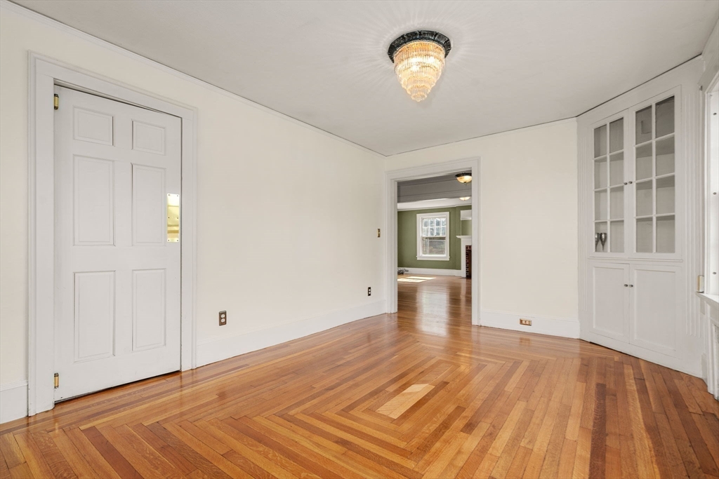 46 Lexington Ave
