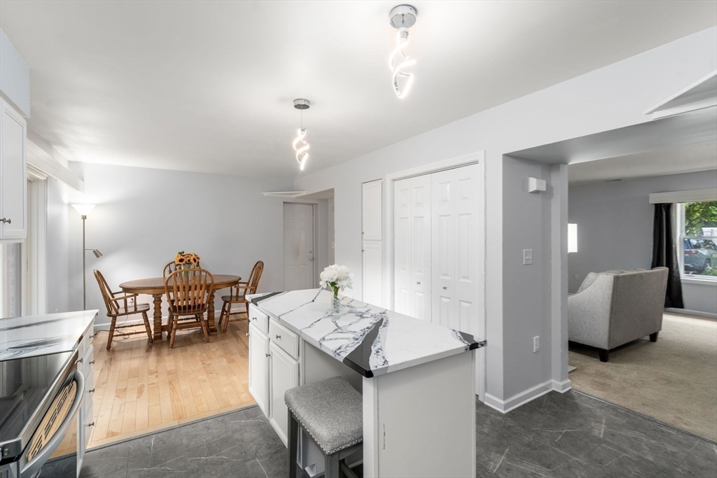 70 Granby Heights Unit: 70