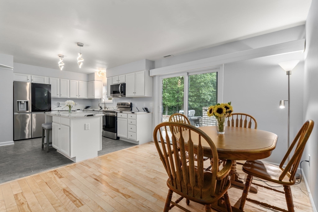 70 Granby Heights Unit: 70