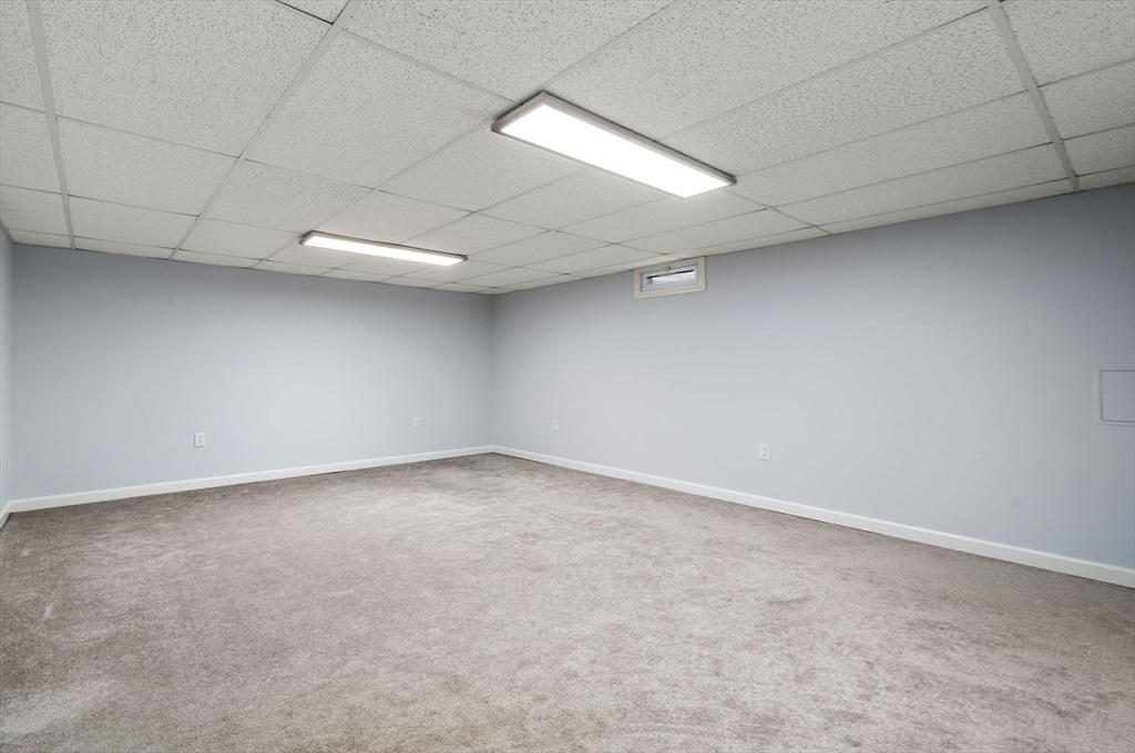 70 Granby Heights Unit: 70