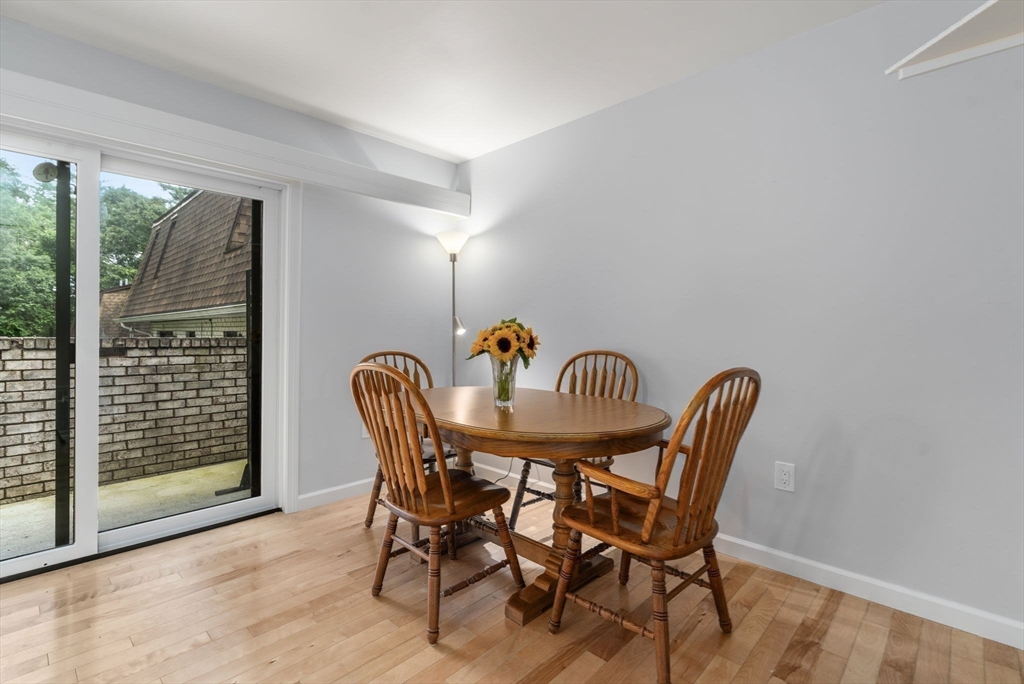 70 Granby Heights Unit: 70
