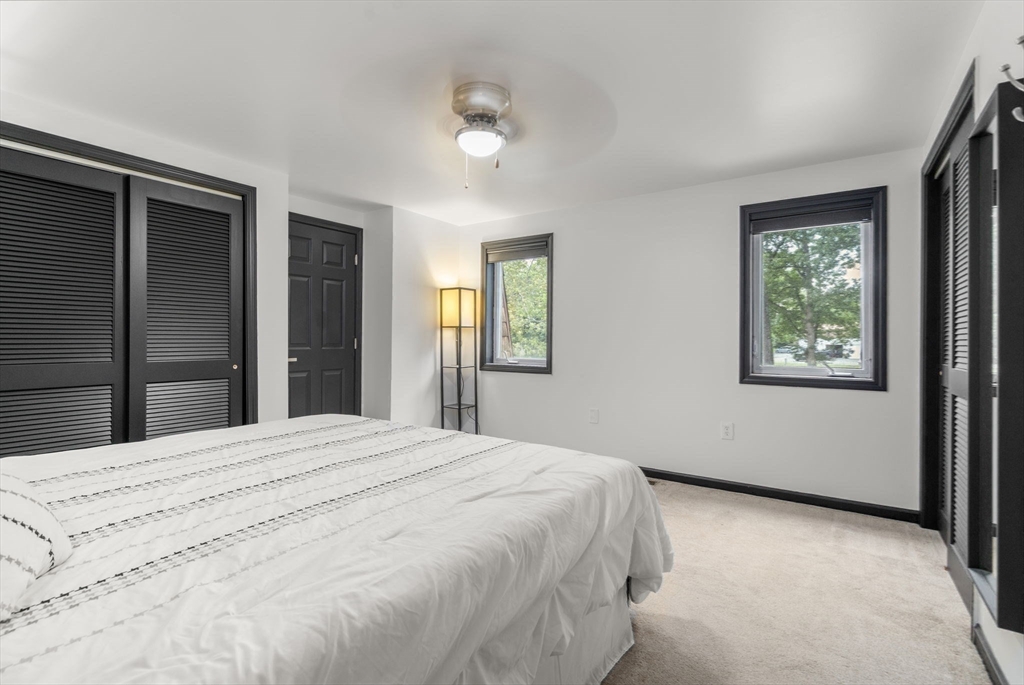 70 Granby Heights Unit: 70
