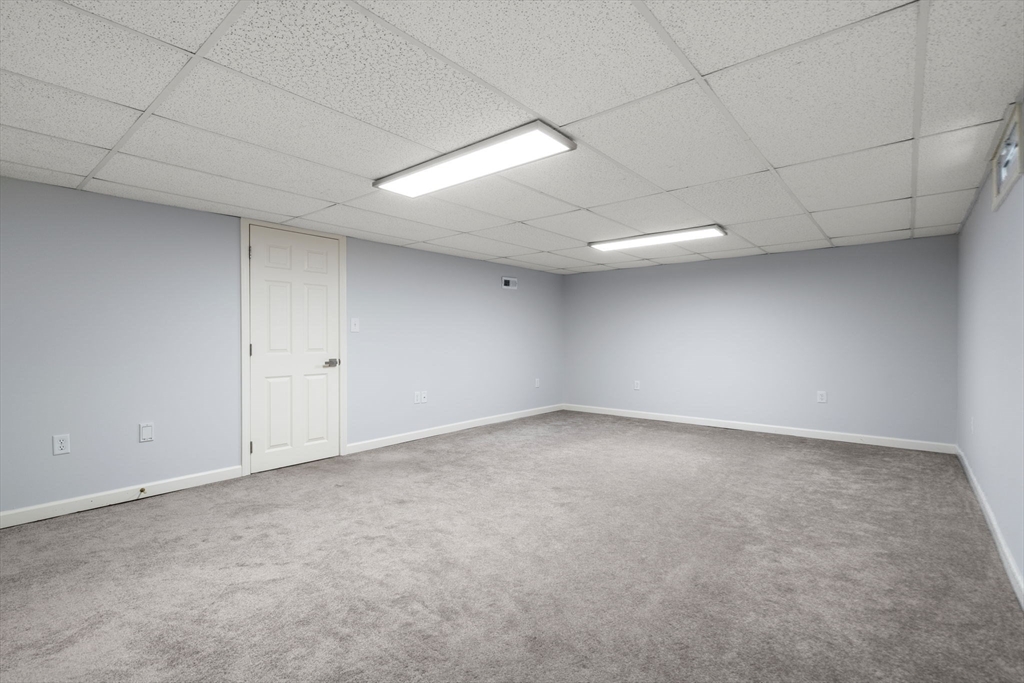 70 Granby Heights Unit: 70