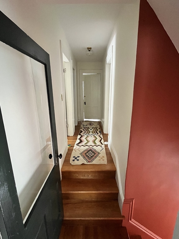 33 Montgomery Ave