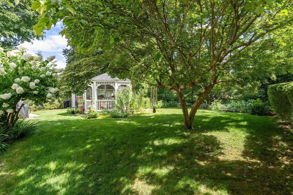 22 Lexington Avenue