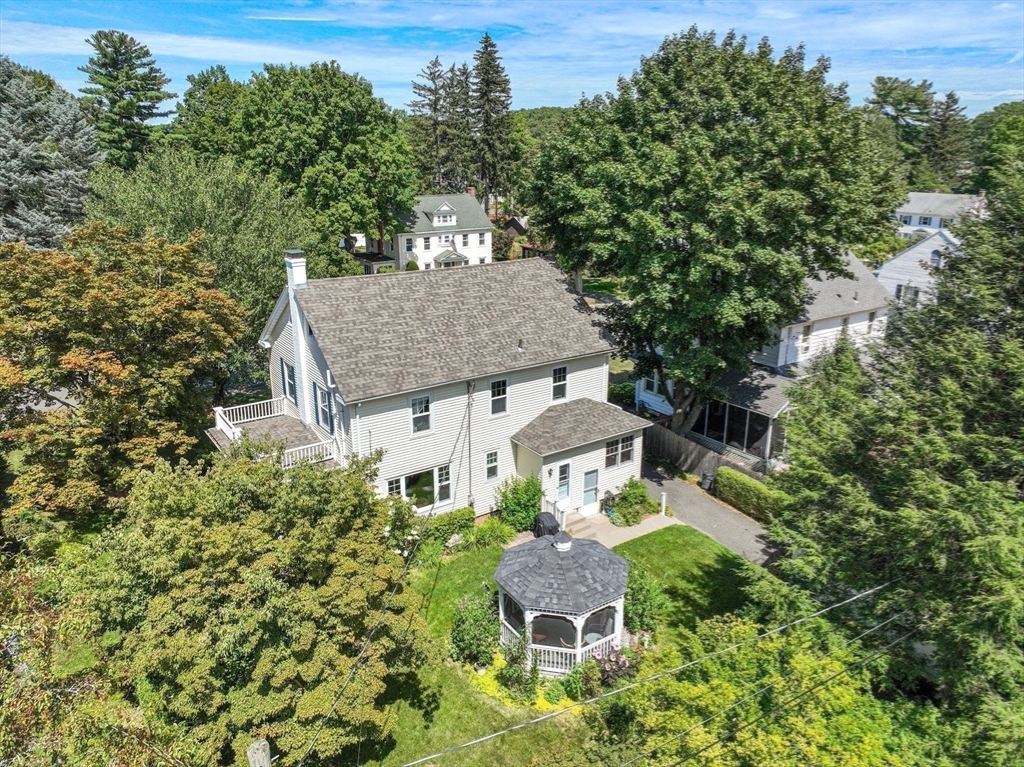 22 Lexington Avenue