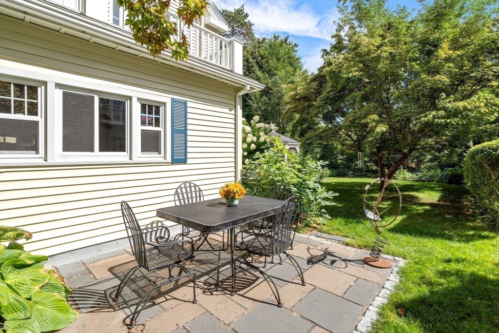 22 Lexington Avenue