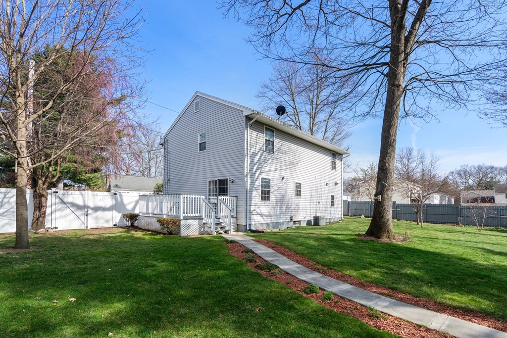 64 Wilmington St