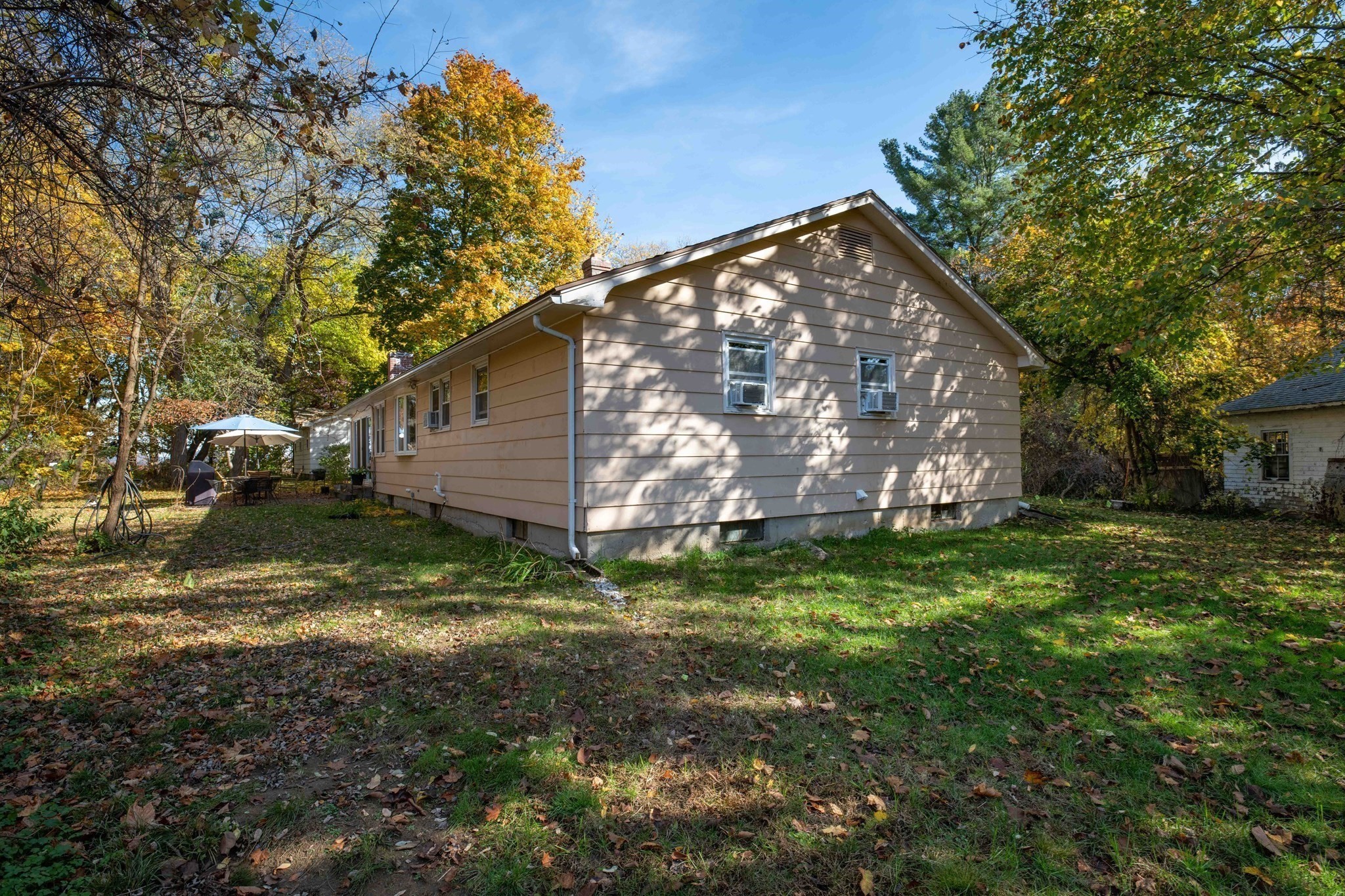 3 Montgomery Ave