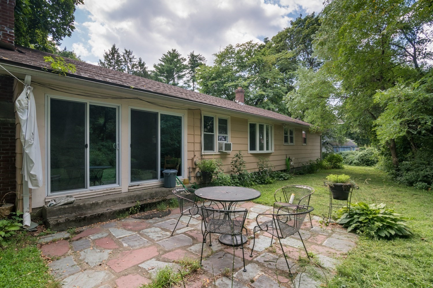 3 Montgomery Ave