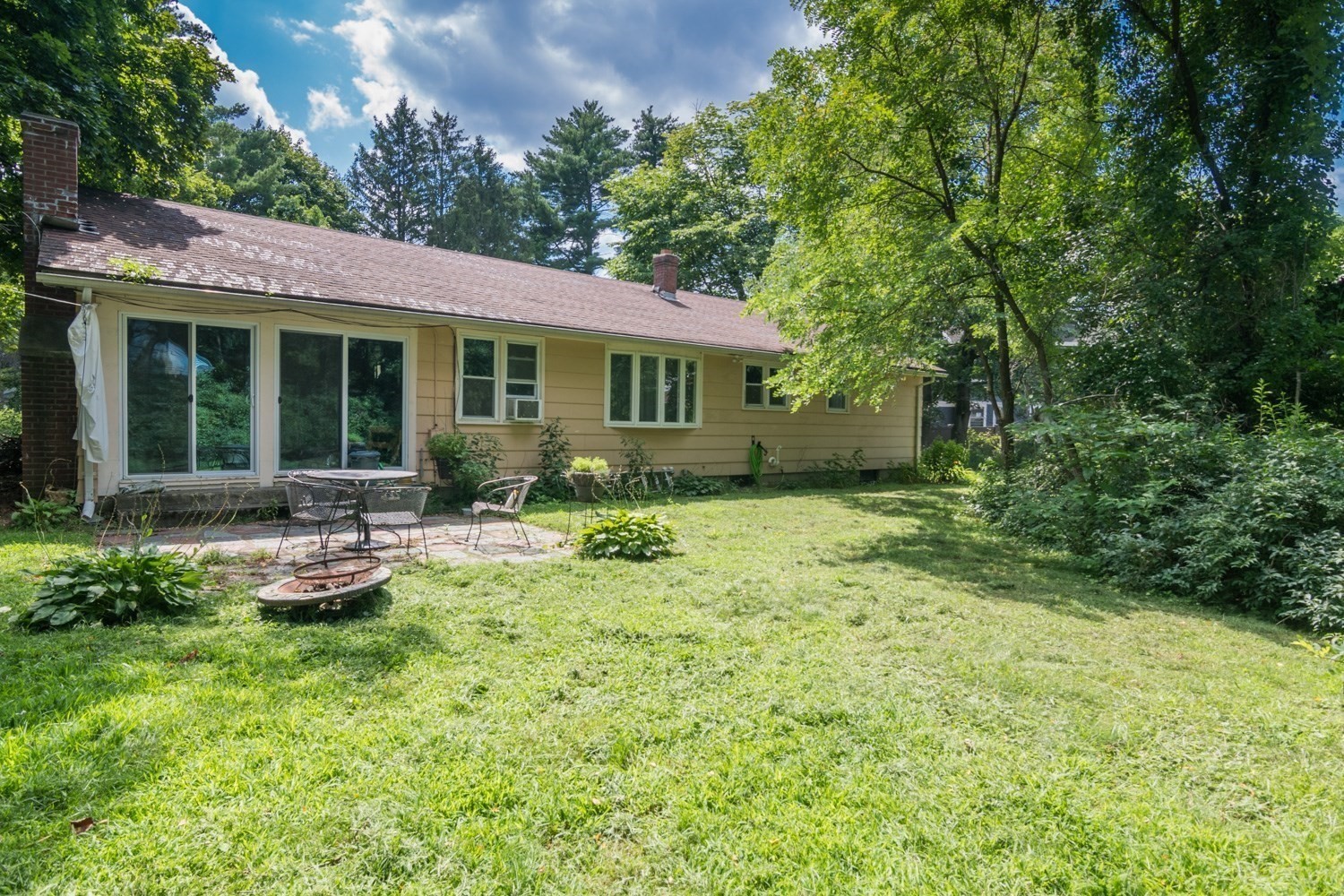 3 Montgomery Ave