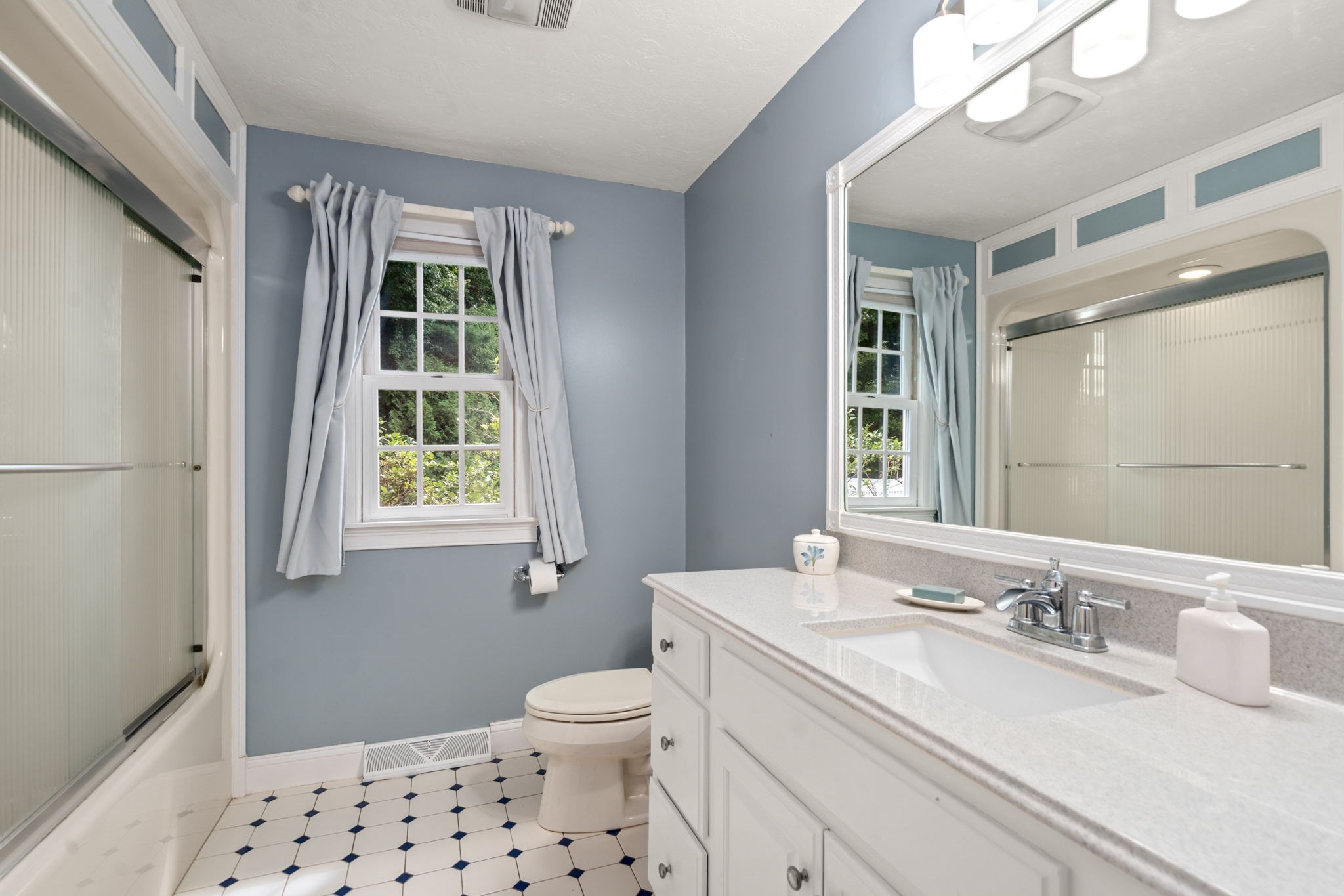 6 Perennial Ln