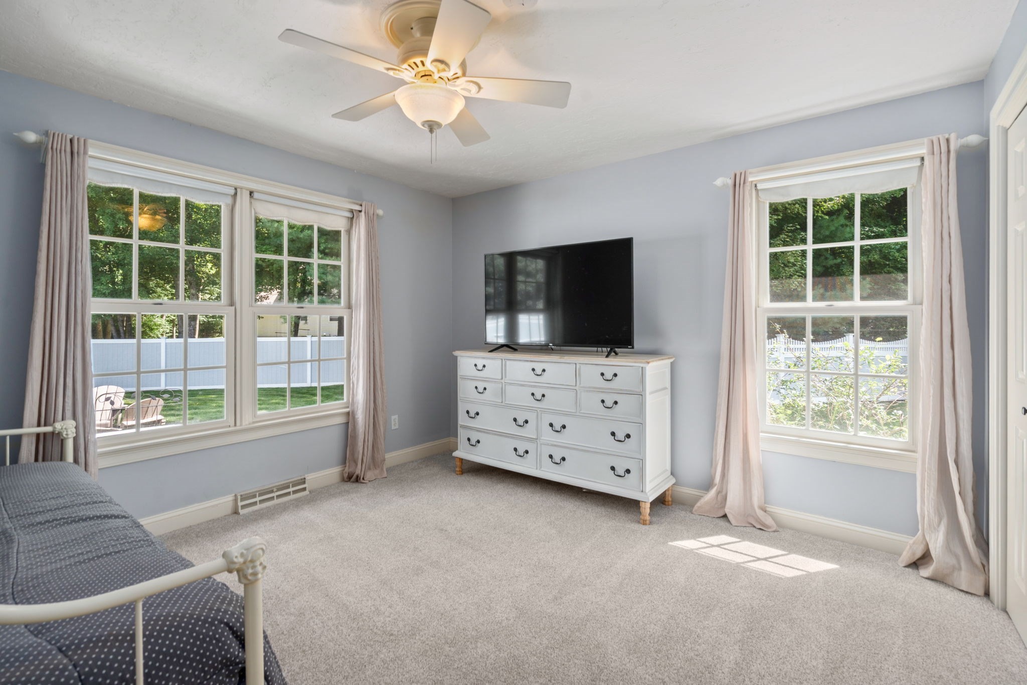 6 Perennial Ln