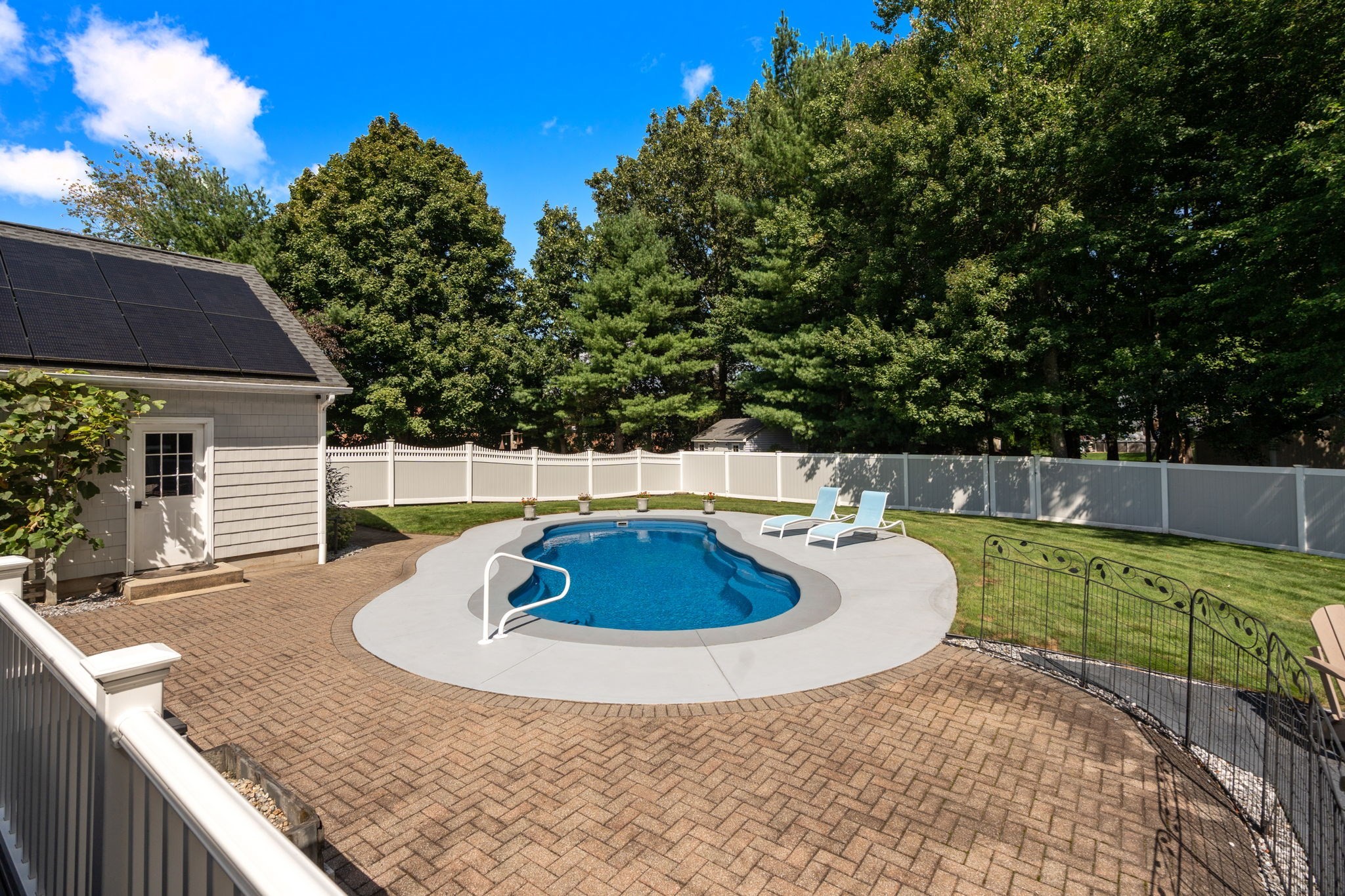 6 Perennial Ln