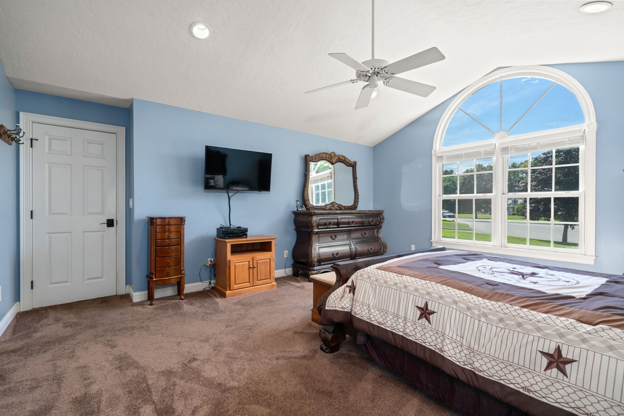 6 Perennial Ln