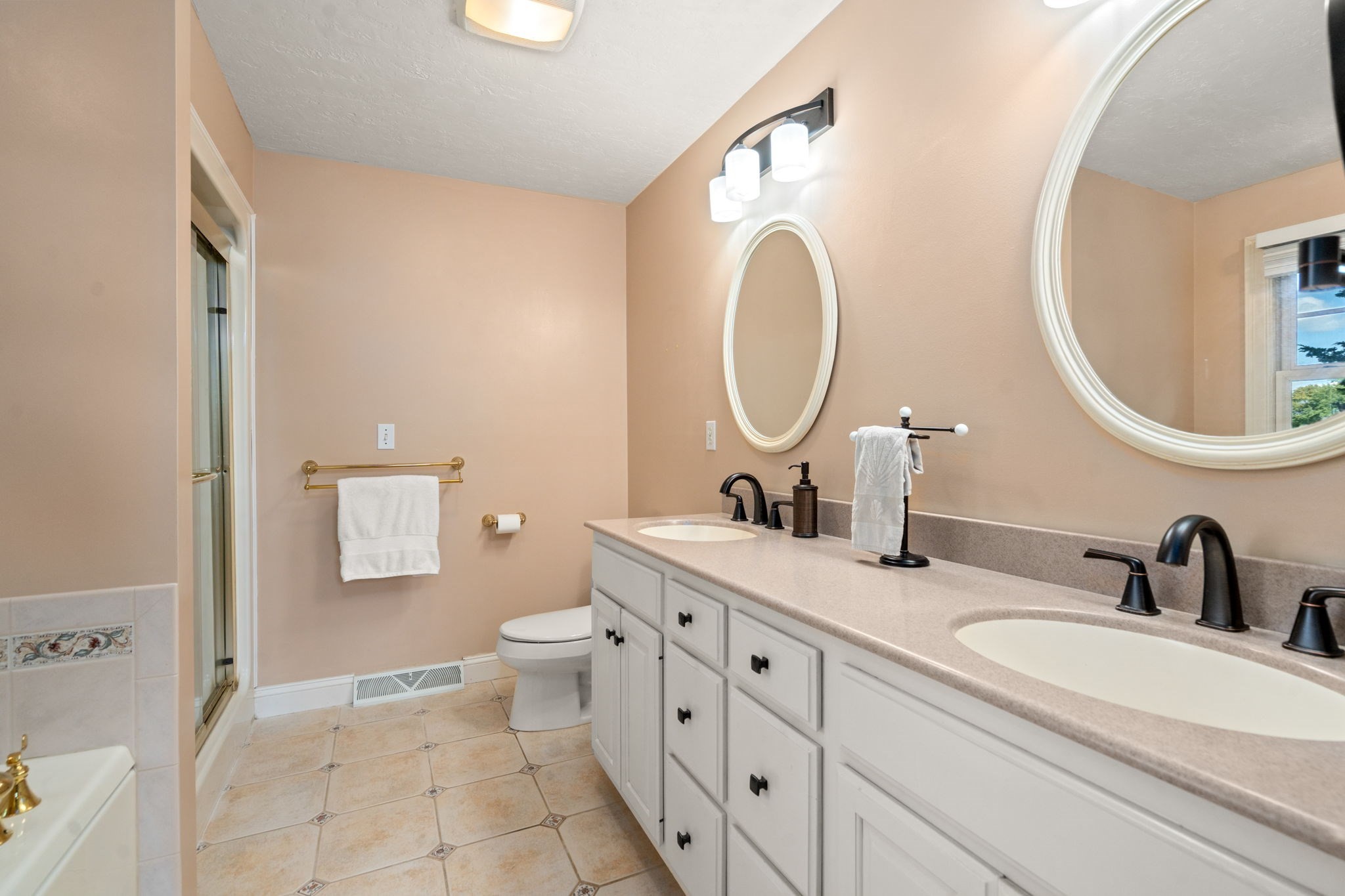 6 Perennial Ln