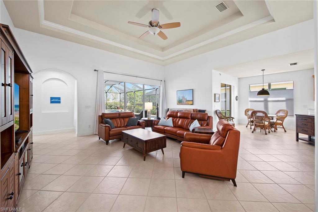 19924 Maddelena CIR