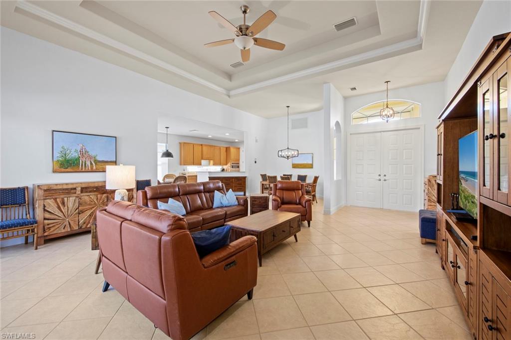 19924 Maddelena CIR