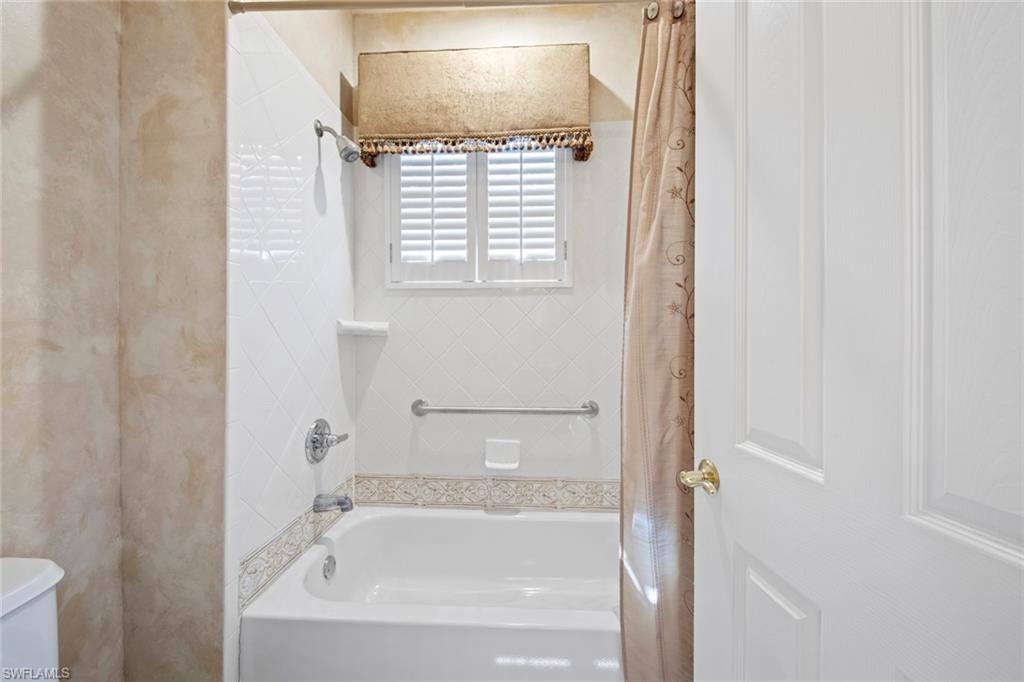 8478 Sedonia CIR