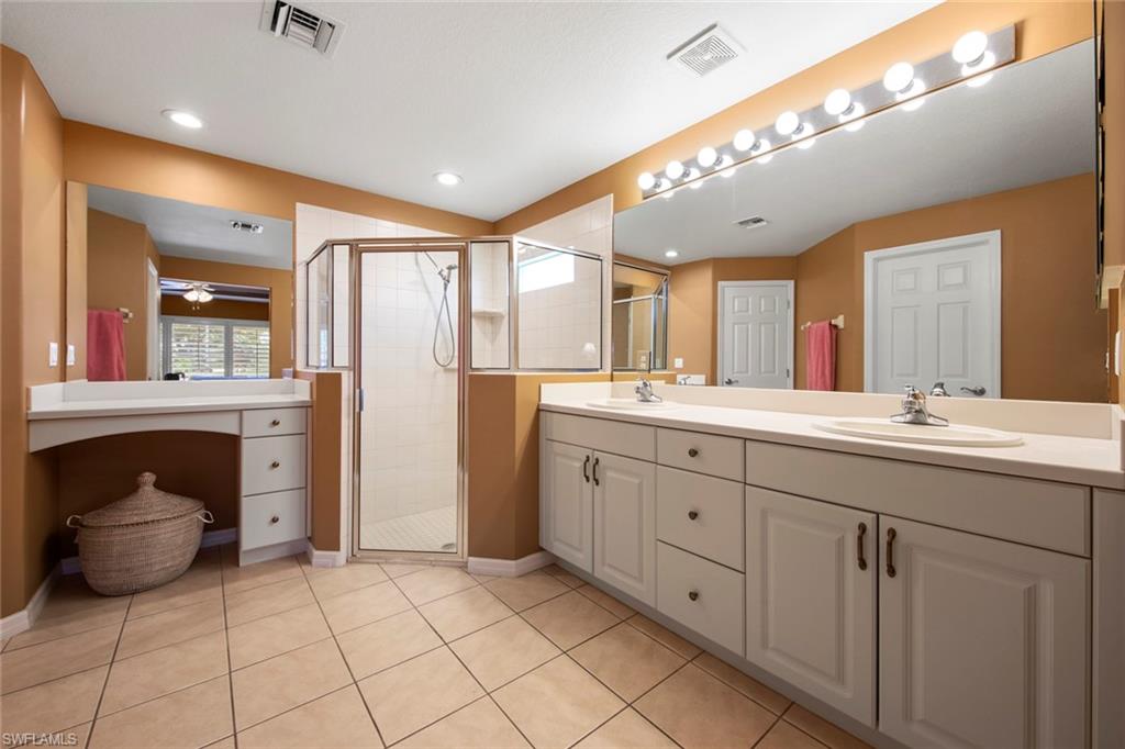 9425 La Bianco ST