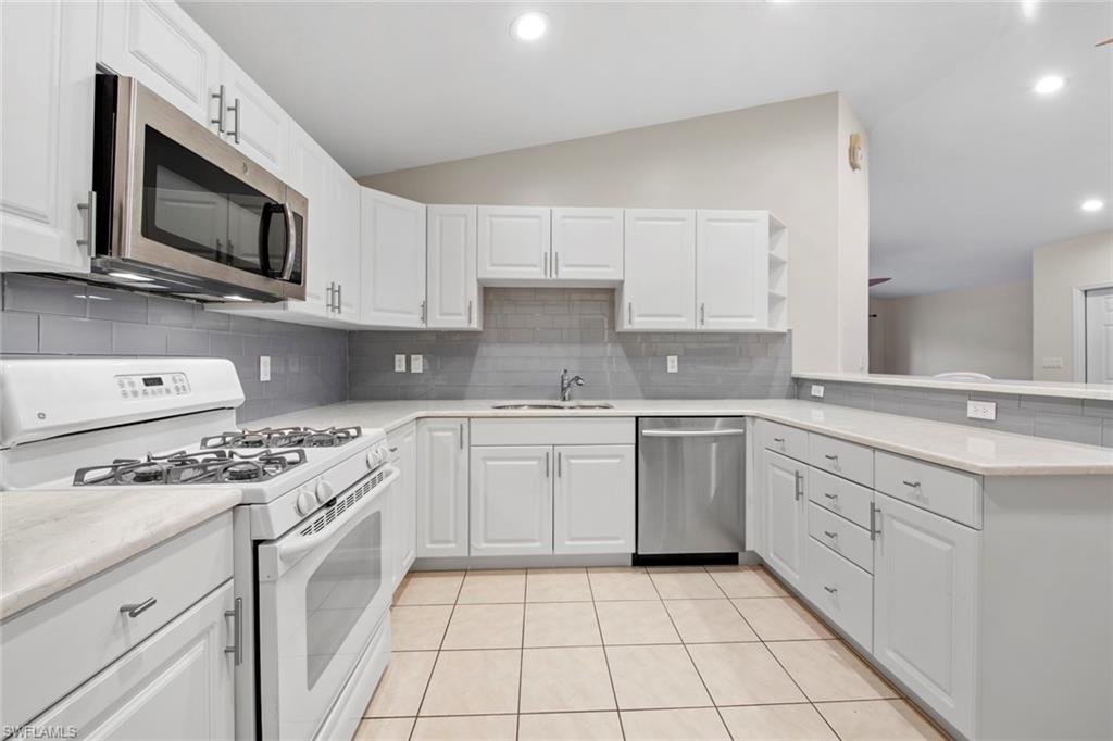9425 La Bianco ST