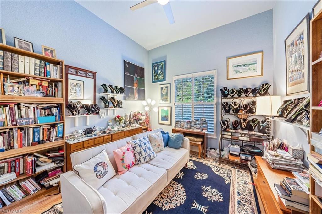 2280 Hawksridge LOOP