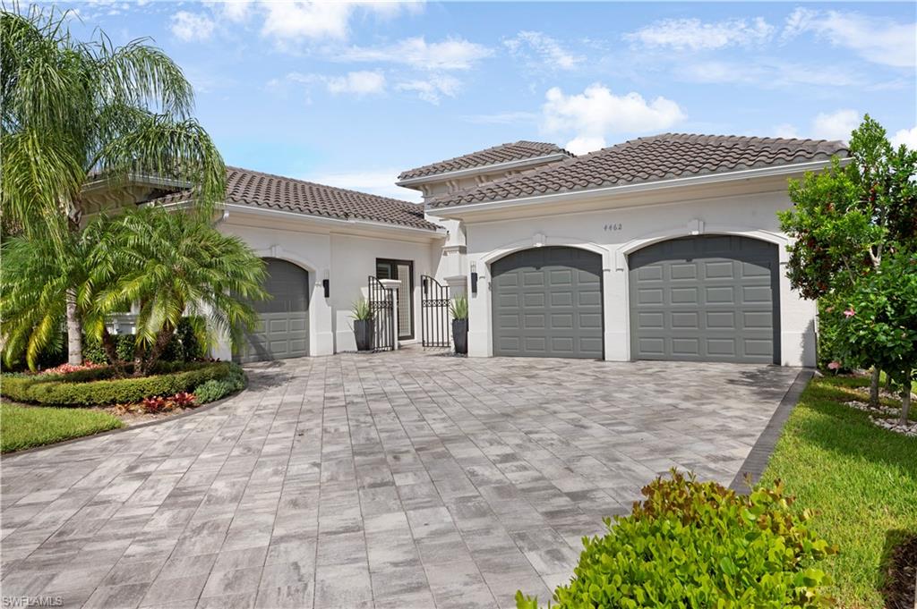 4462 Caldera CIR