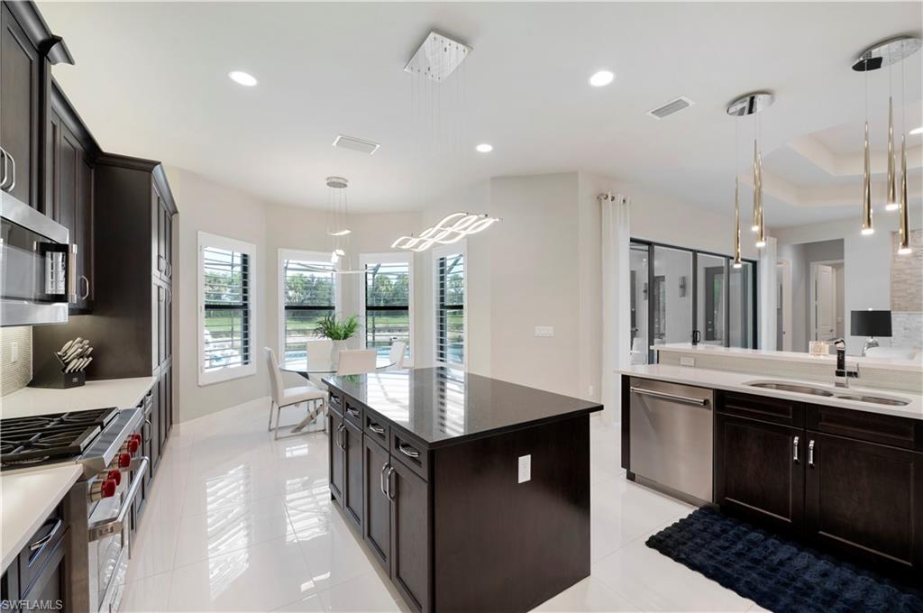 4462 Caldera CIR