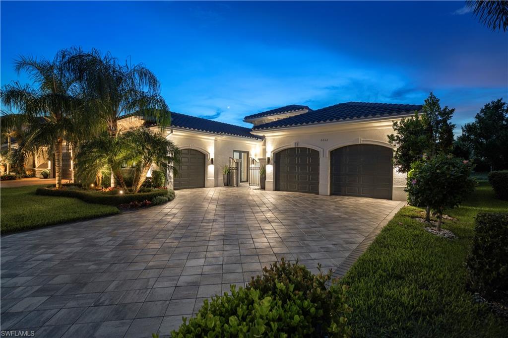 4462 Caldera CIR