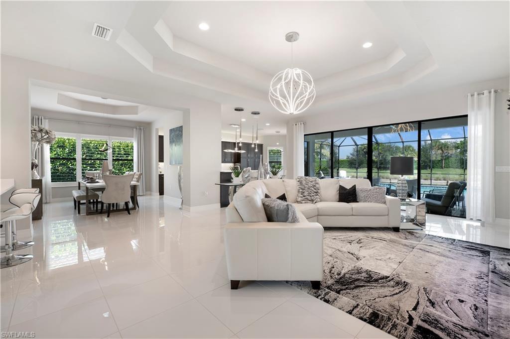 4462 Caldera CIR
