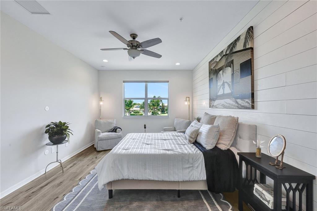 2344 Sheen LN # 305