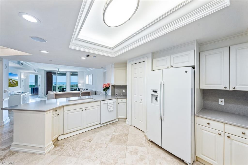 7117 Pelican Bay BLVD # 708