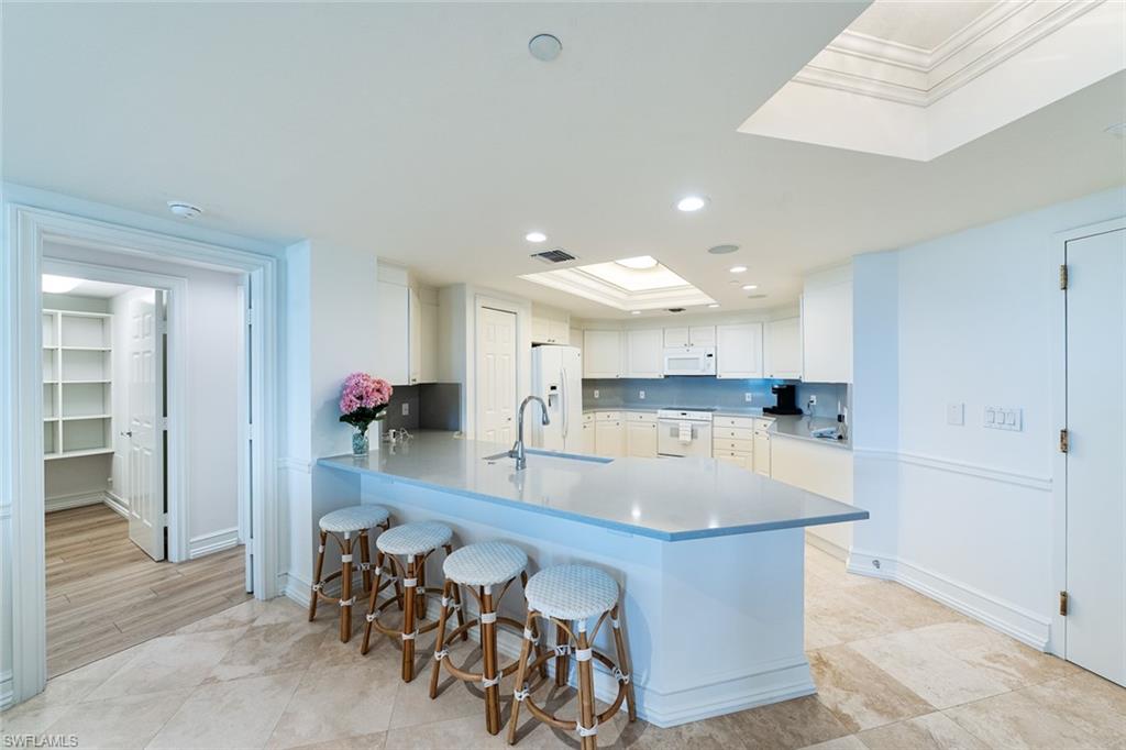 7117 Pelican Bay BLVD # 708