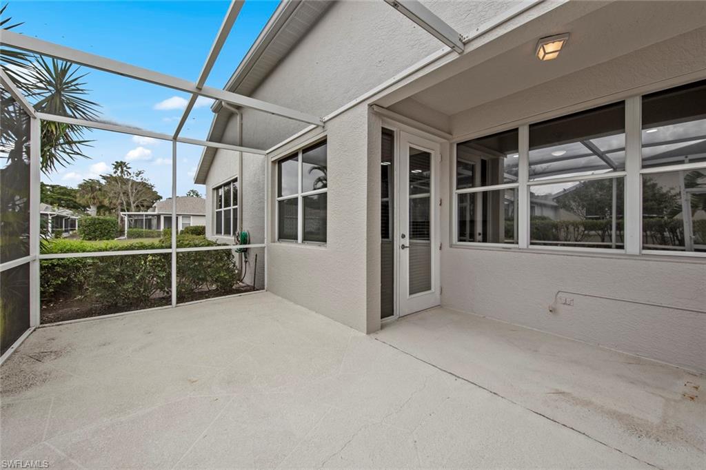 9342 Lake Abby LN