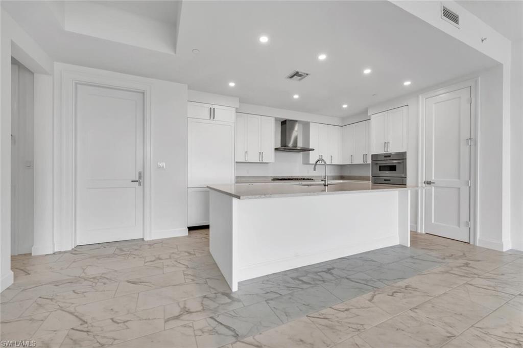 1125 Central AVE # 575