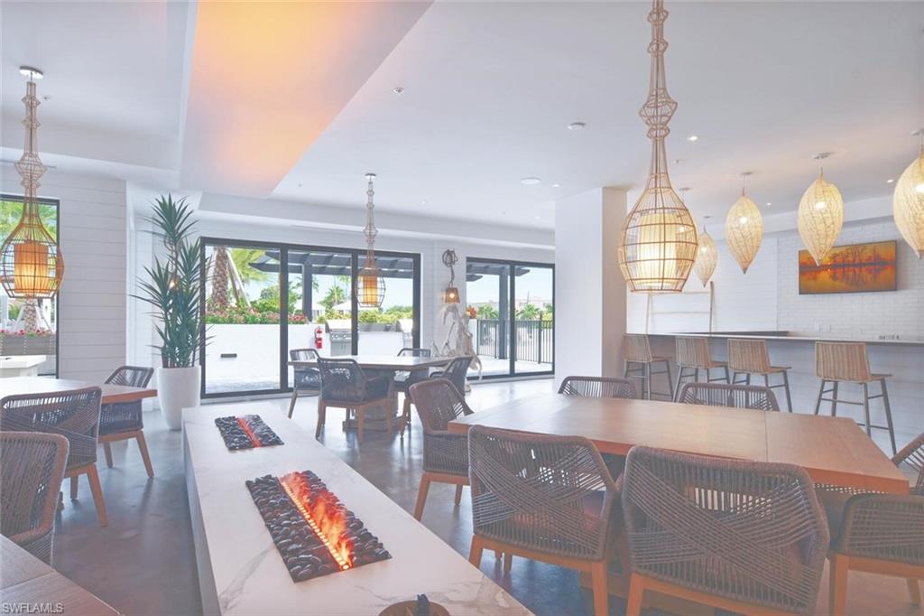 1125 Central AVE # 575