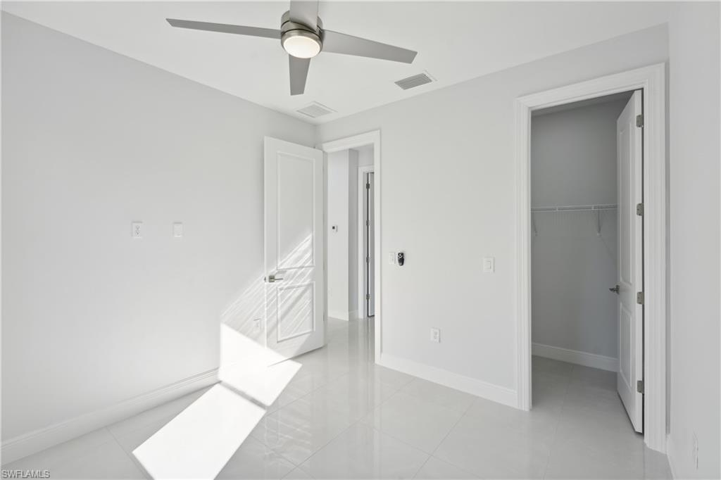 232 NW 1st ST