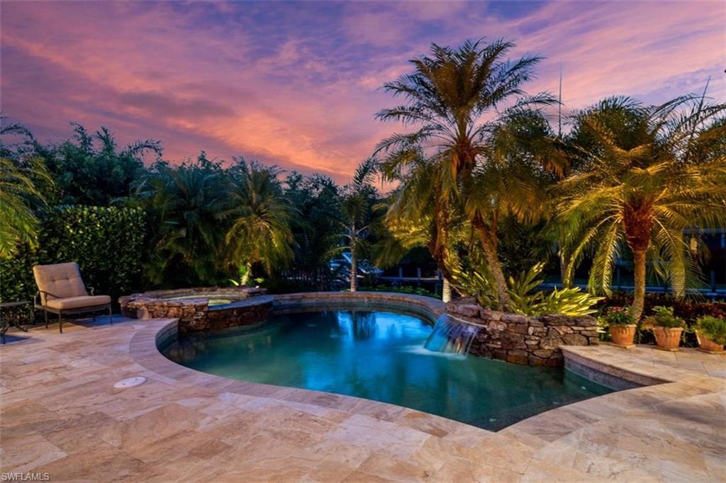 611 Eighteenth AVE S