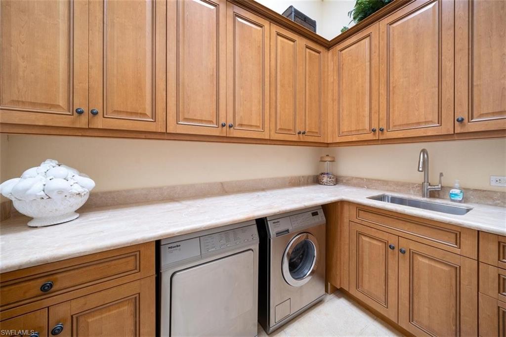 611 Eighteenth AVE S