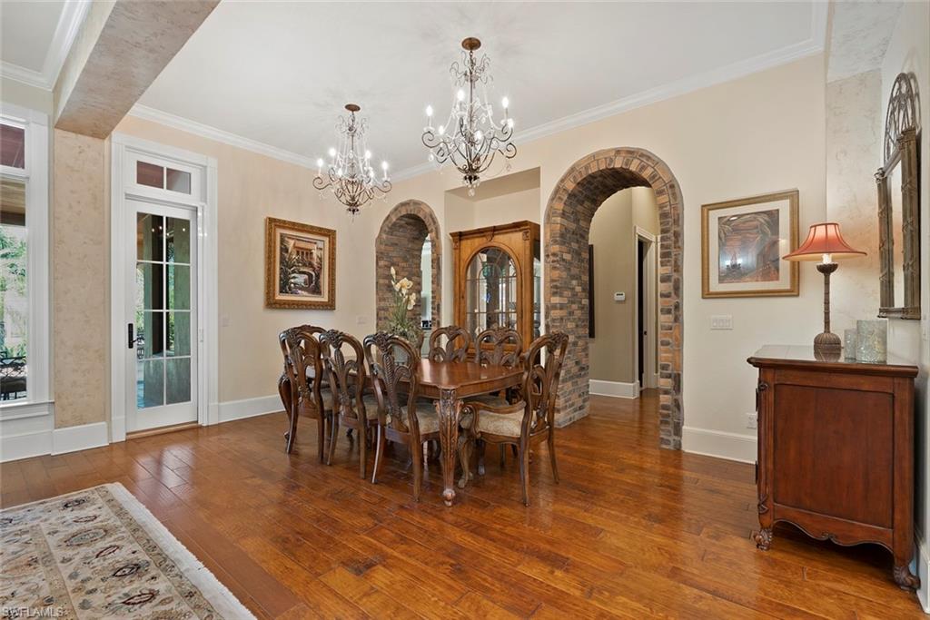 611 Eighteenth AVE S