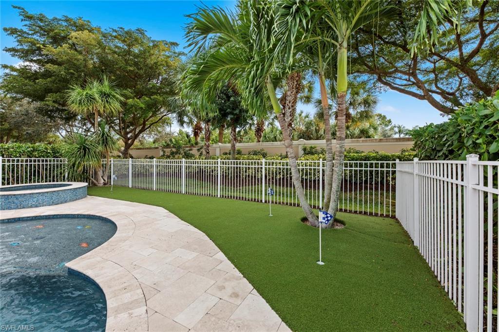 19672 Villa Rosa LOOP