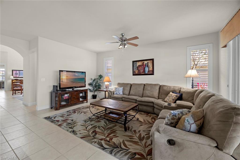 8863 Biella CT