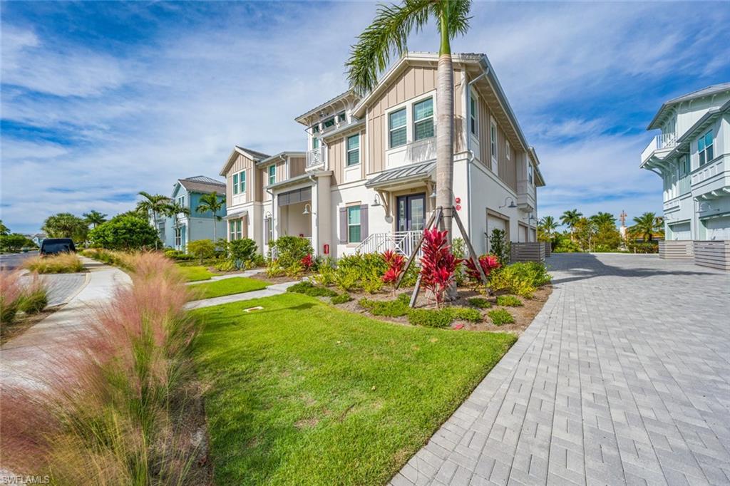 6585 Dominica DR # 201